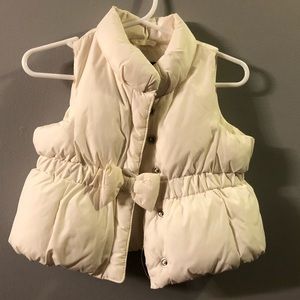 Sweet baby girls puffer best with bow detail